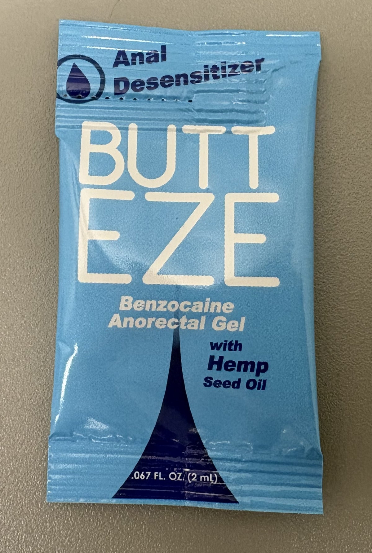 Butt Eze Anal Desensitizer Gel with Benzocaine and Hemp Seed Oil 2ml single-use packet