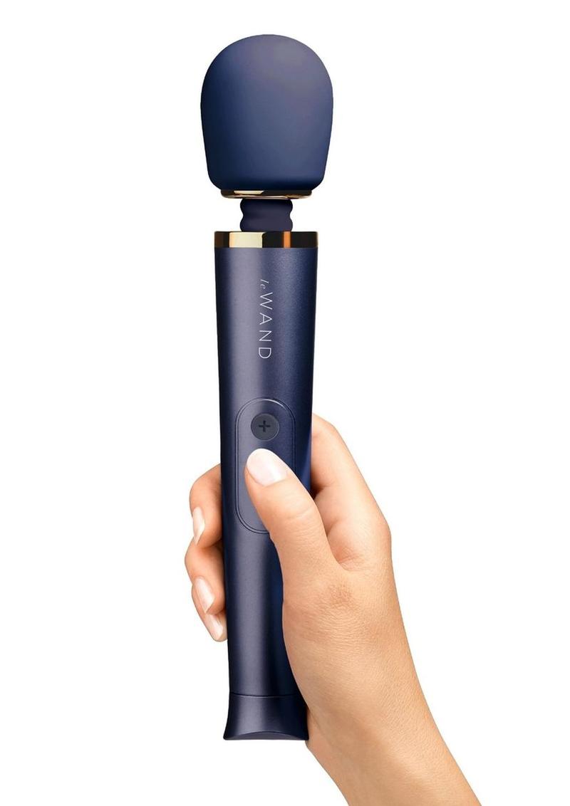 Le Wand Petite Wand Massager