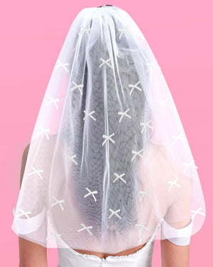 Tying the Knot Mini Bow Veil